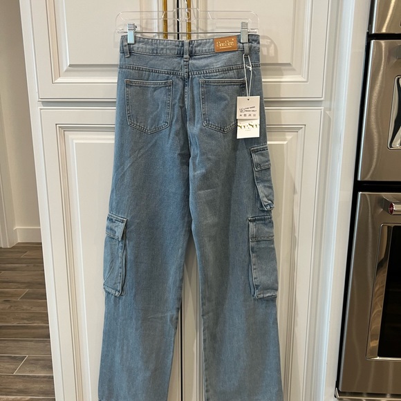 Cargo style jeans - Picture 6 of 13